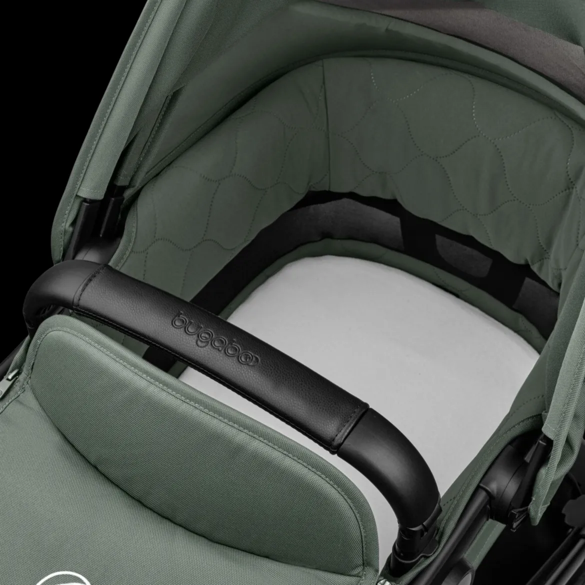 Kangaroo Seat Stroller & Bassinet Bundle
