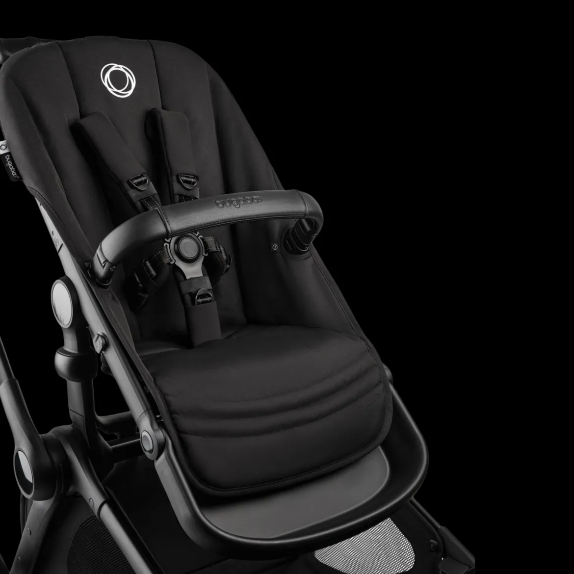Kangaroo Seat Stroller & Bassinet Bundle