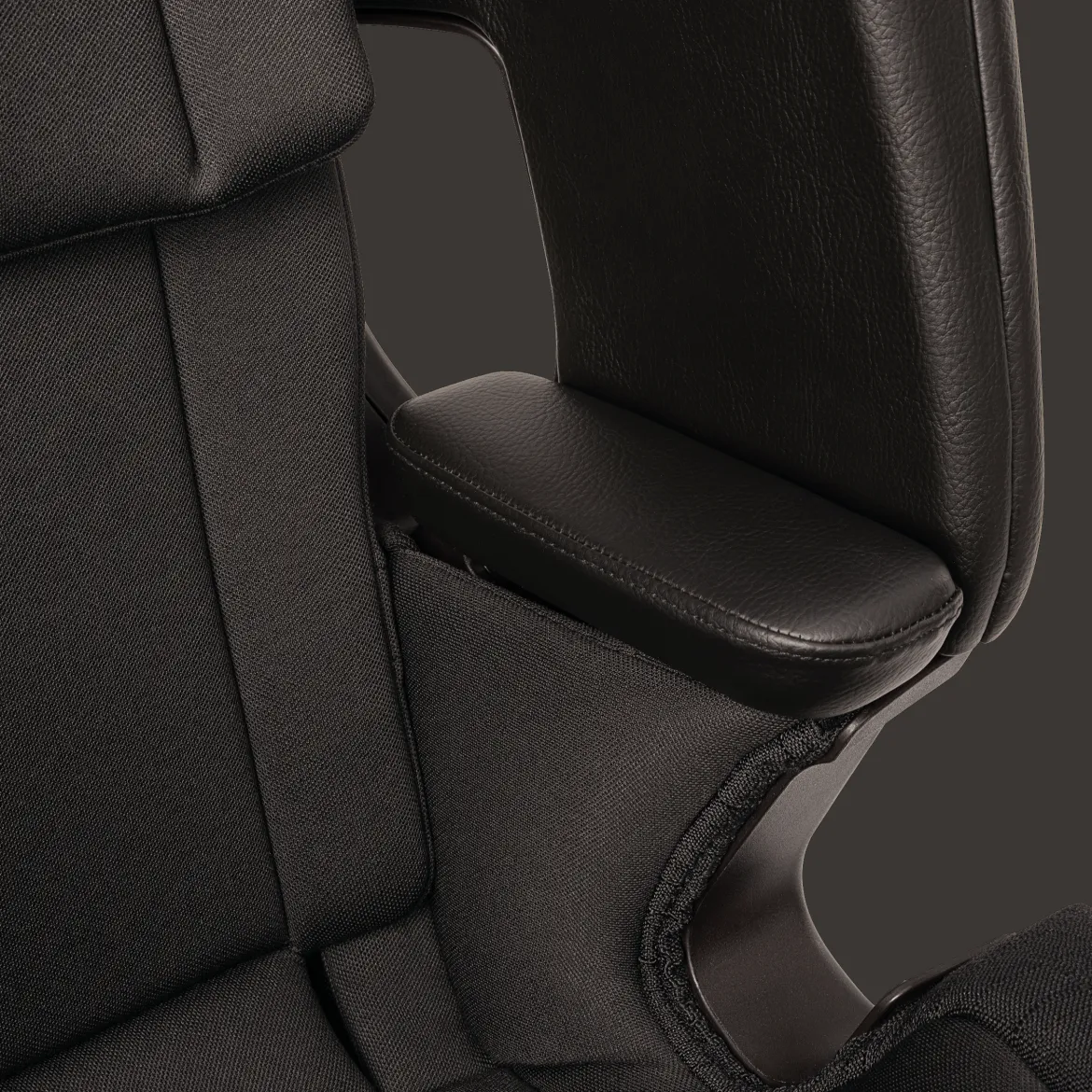 LUMN Car Seat