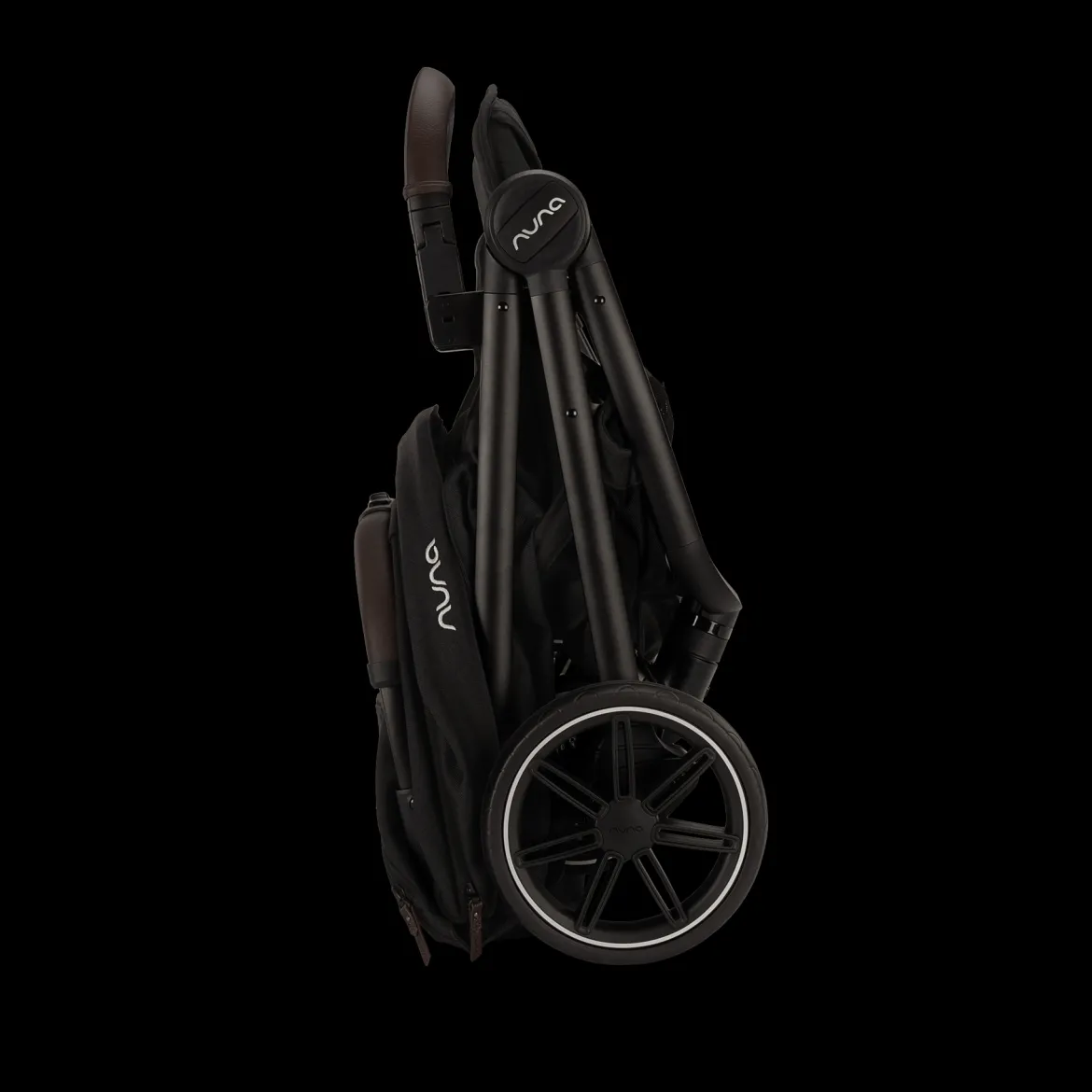 TRVL lx + PIPA urbn